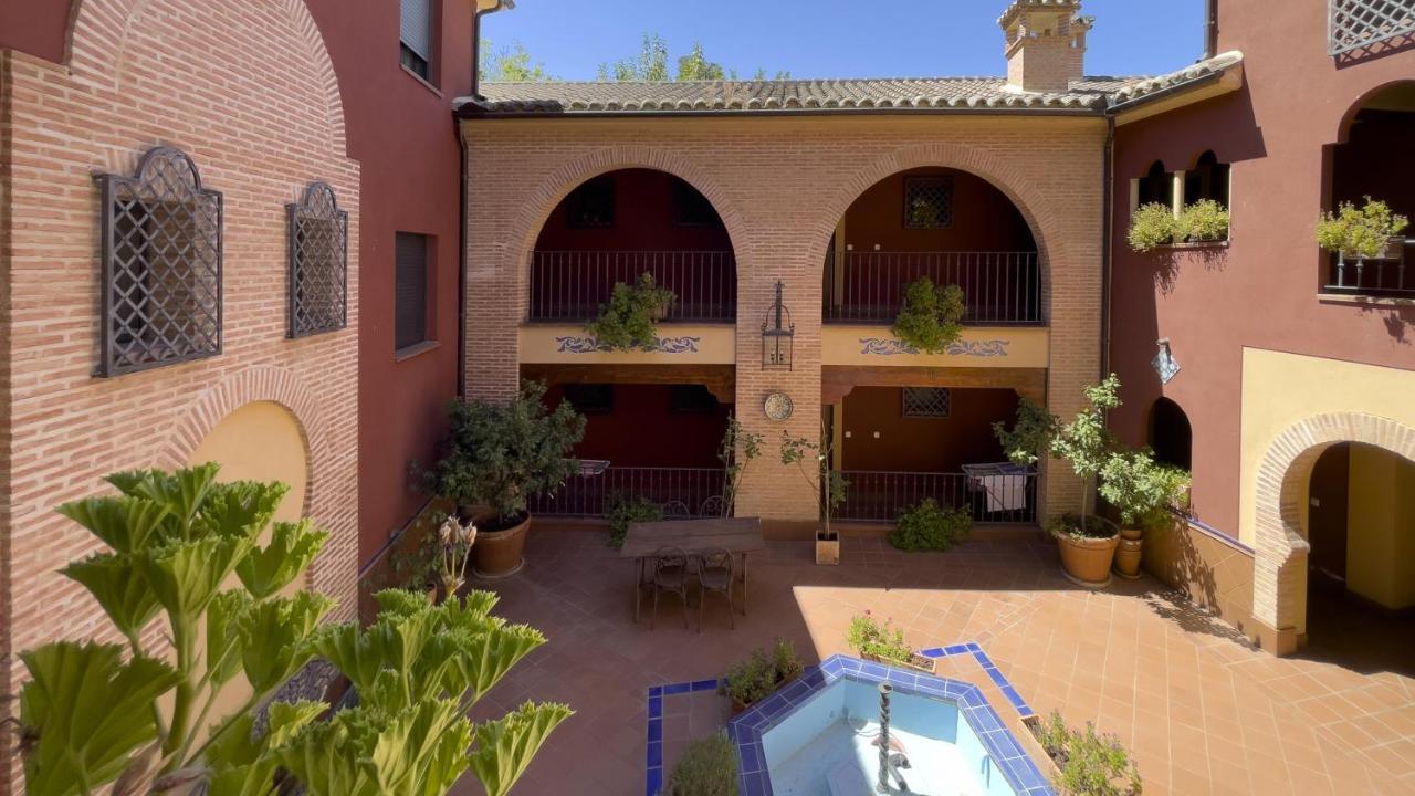 El Capricho De Ana - Apartamentos Aloha Toledo Exteriör bild